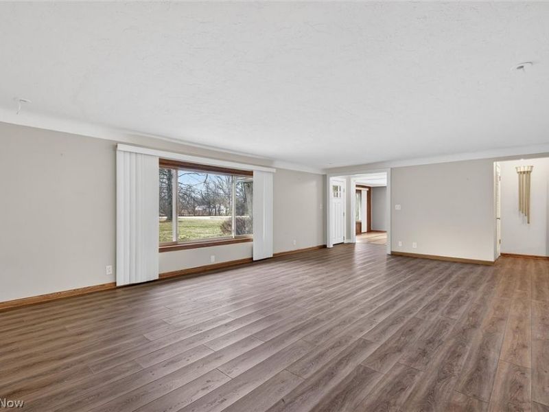 7415 Bronson Road, Olmsted Township, OH 44138 Photo 8