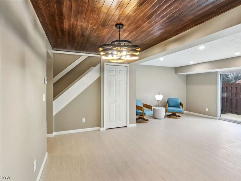 15290 Pine Hill Trail, Middleburg Heights, OH 44130 Photo 14