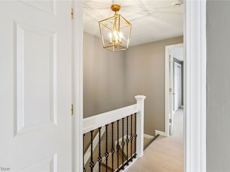 15290 Pine Hill Trail, Middleburg Heights, OH 44130 Photo 23