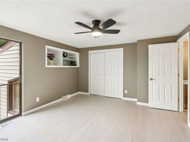 15290 Pine Hill Trail, Middleburg Heights, OH 44130 Photo 29