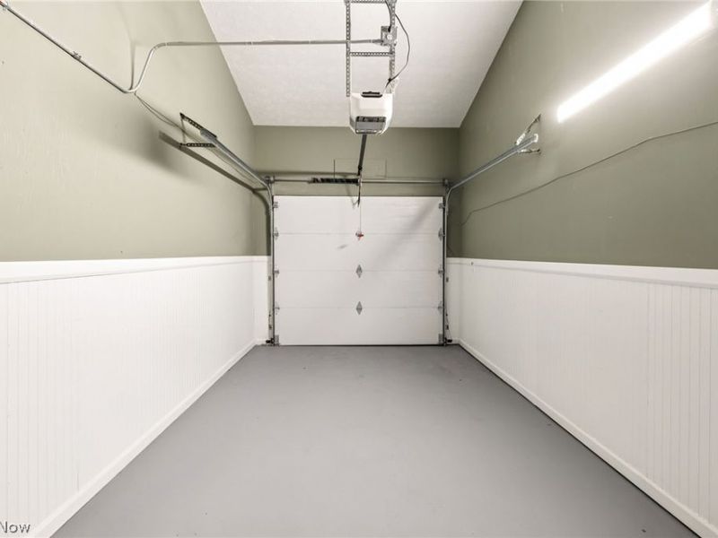 15290 Pine Hill Trail, Middleburg Heights, OH 44130 Photo 32