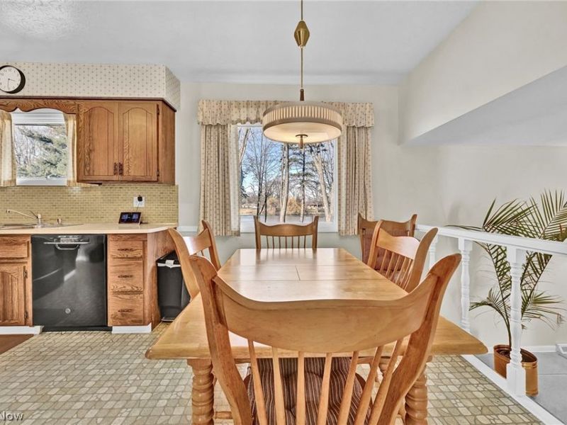 7217 Lakeview Drive, Parma, OH 44129 Photo 15