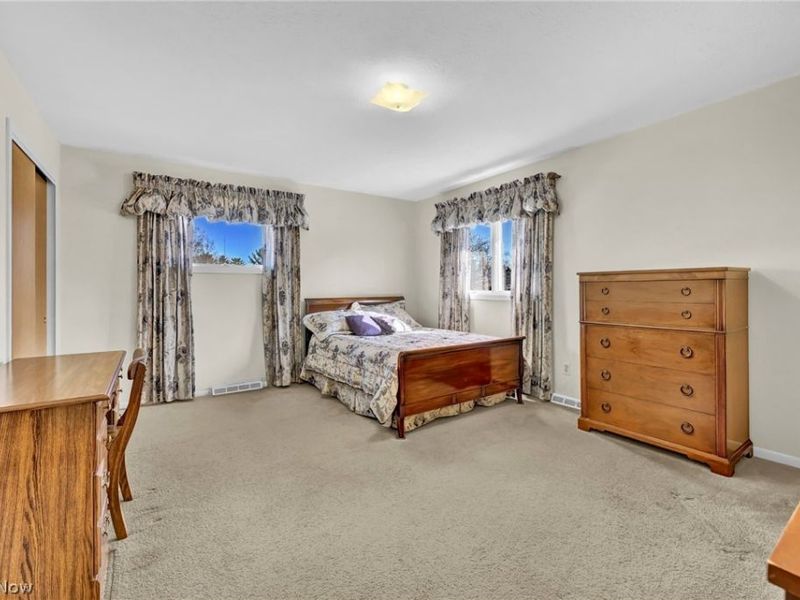 7217 Lakeview Drive, Parma, OH 44129 Photo 29