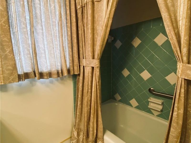 7217 Lakeview Drive, Parma, OH 44129 Photo 34