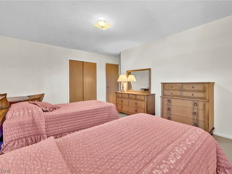 7217 Lakeview Drive, Parma, OH 44129 Photo 36