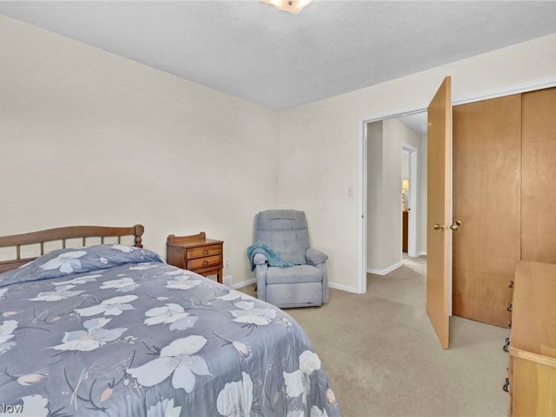 7217 Lakeview Drive, Parma, OH 44129 Photo 38