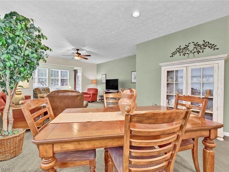 18319 River Valley Boulevard, North Royalton, OH 44134 Photo 10