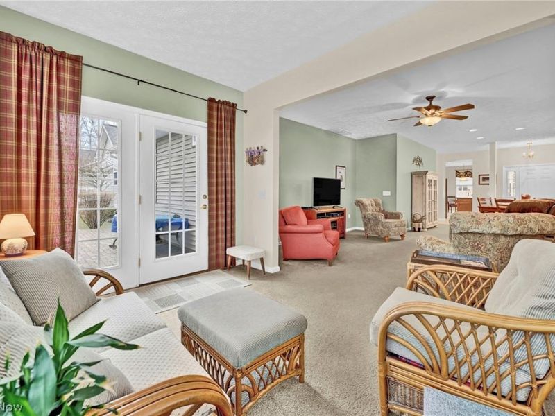 18319 River Valley Boulevard, North Royalton, OH 44134 Photo 13