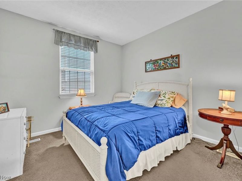 18319 River Valley Boulevard, North Royalton, OH 44134 Photo 17