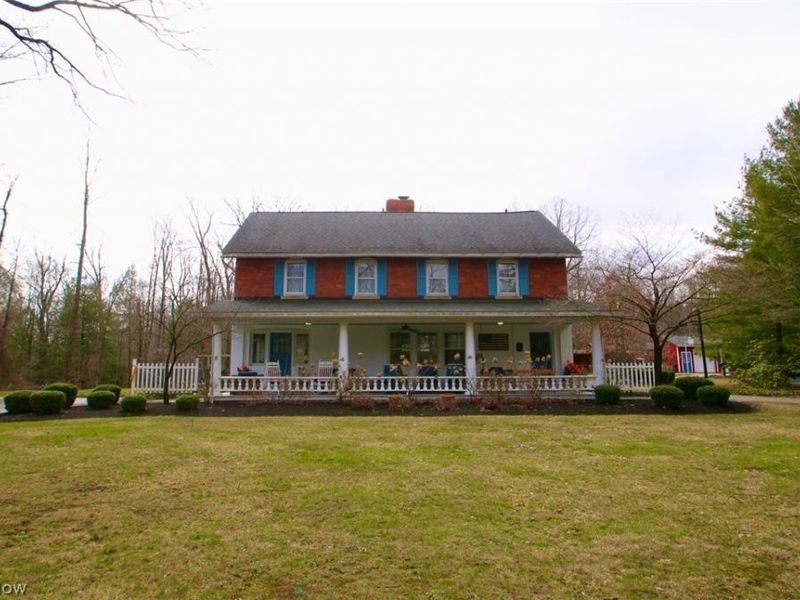 37082 Beech Hills Drive, Willoughby Hills, OH 44094 Photo 1