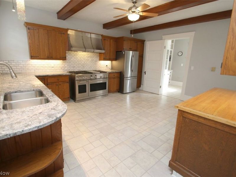 37082 Beech Hills Drive, Willoughby Hills, OH 44094 Photo 18