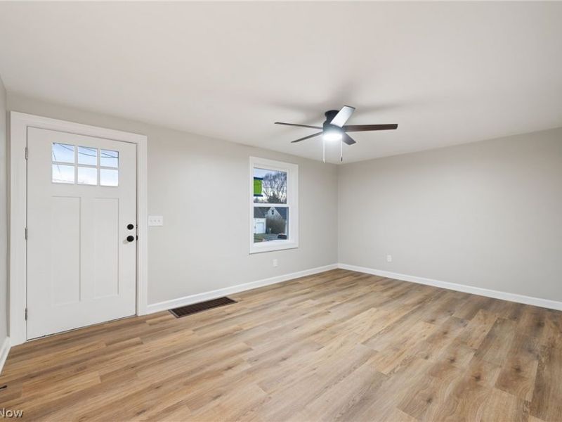 1633 25th Street NW, Canton, OH 44709 Photo 5