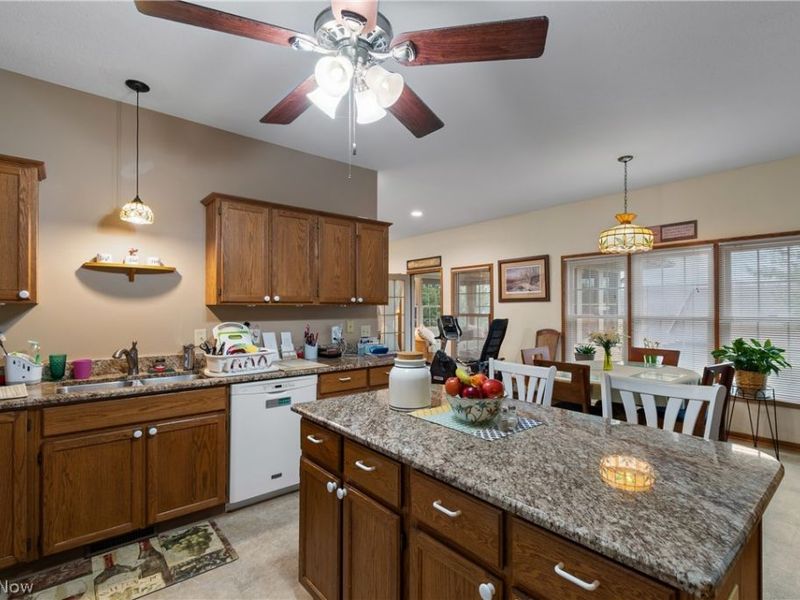 815 Cartier Drive , Canal Fulton, OH 44614 Photo 13