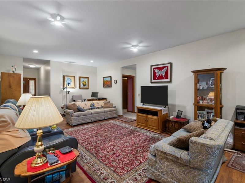 815 Cartier Drive , Canal Fulton, OH 44614 Photo 7