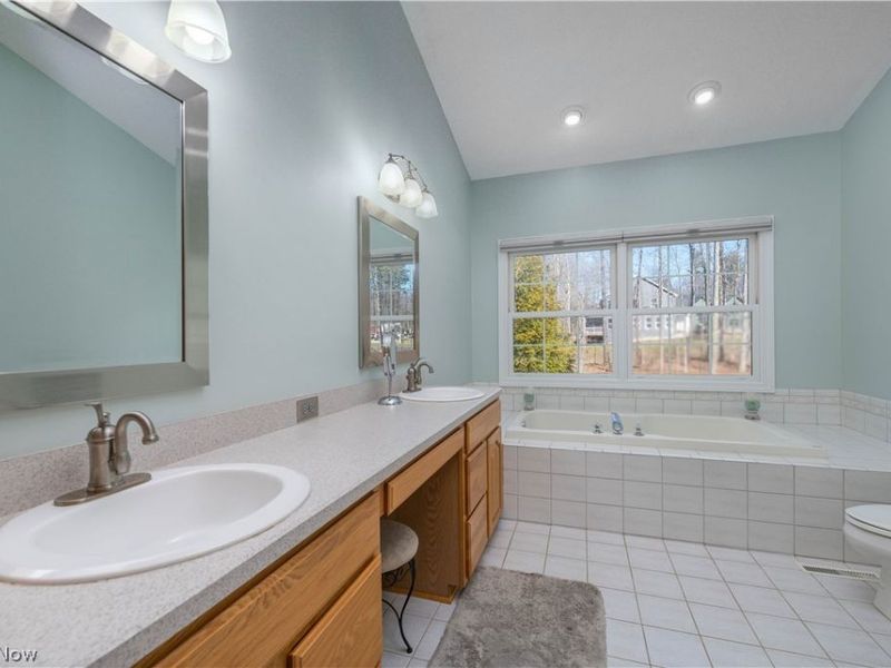 5220 Waterbridge Drive, North Royalton, OH 44133 Photo 23