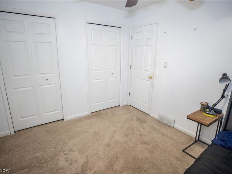 24570 Staghorn Drive, Bedford, OH 44146 Photo 23