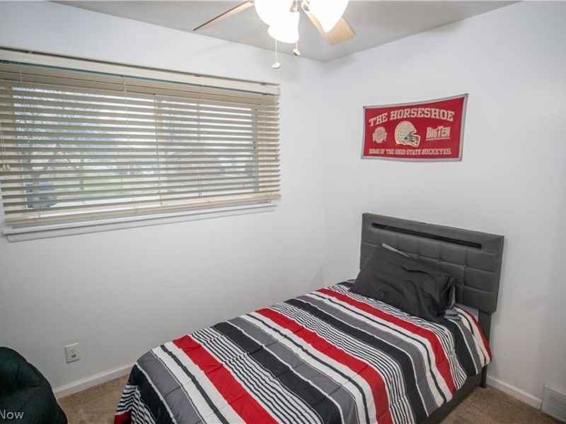 24570 Staghorn Drive, Bedford, OH 44146 Photo 24