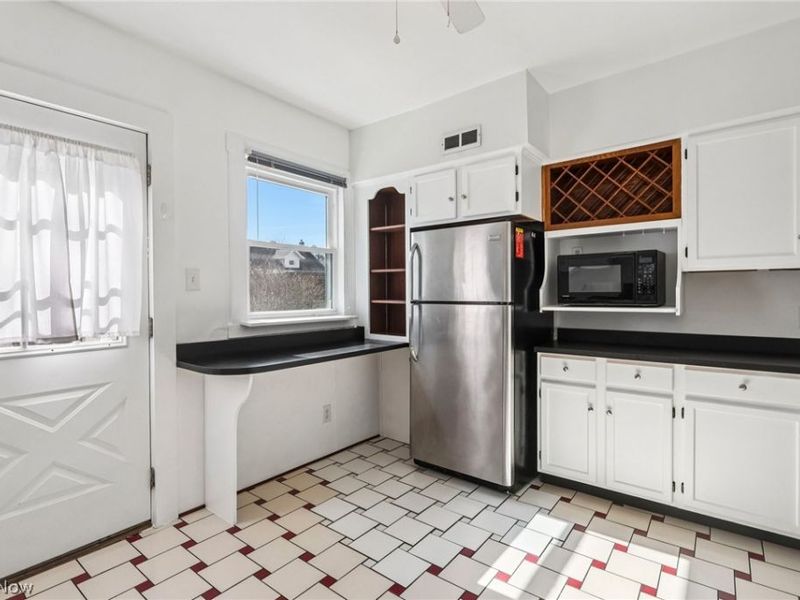 952 Jefferson Avenue, Akron, OH 44302 Photo 4