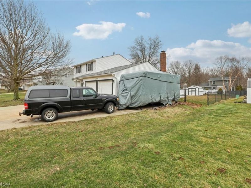 4517 Gardenia Drive, North Canton, OH 44720 Photo 3