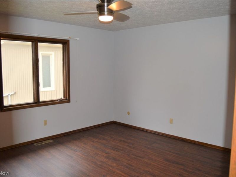 9790 Pebble Brook Lane, Strongsville, OH 44149 Photo 12