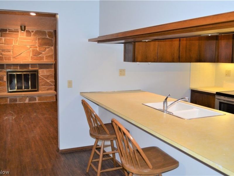 9790 Pebble Brook Lane, Strongsville, OH 44149 Photo 5