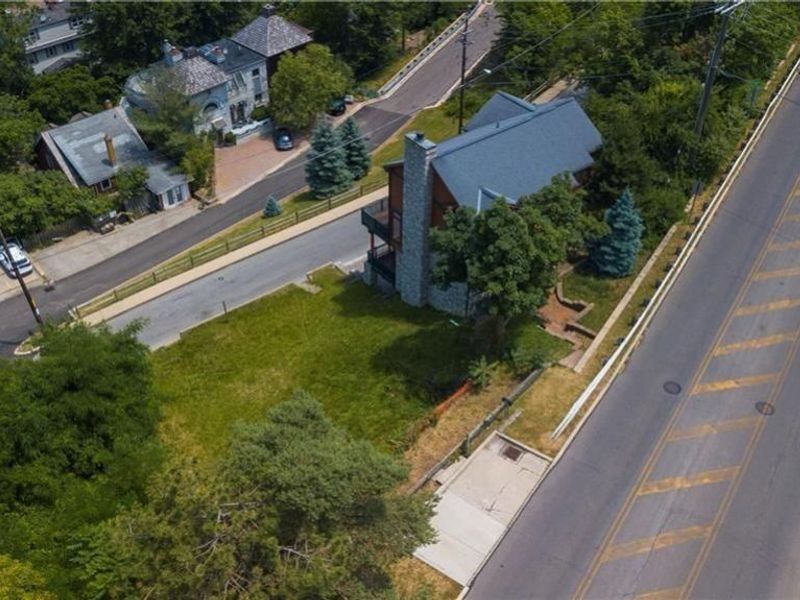 19204 Frazier Drive, Rocky River, OH 44116 Photo 7