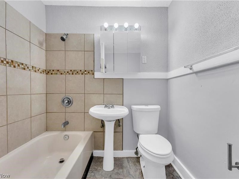 3567 W 46th Street , Cleveland, OH 44102 Photo 10