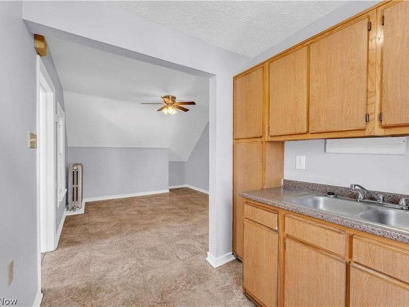 3567 W 46th Street , Cleveland, OH 44102 Photo 14