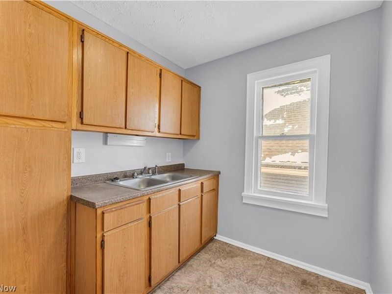 3567 W 46th Street , Cleveland, OH 44102 Photo 15