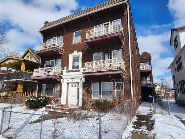 881 Eddy Road , Cleveland, OH 44108