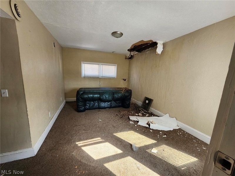 881 Eddy Road , Cleveland, OH 44108 Photo 23