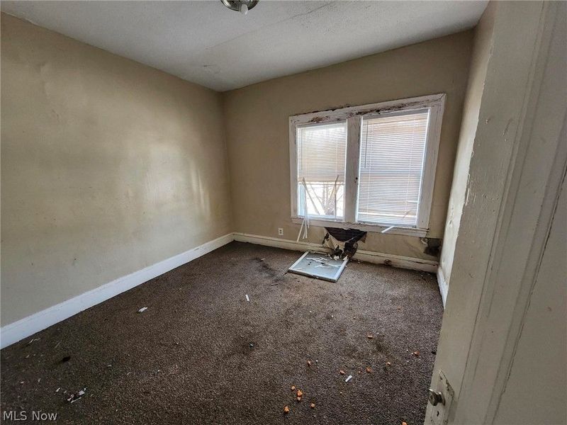 881 Eddy Road , Cleveland, OH 44108 Photo 27