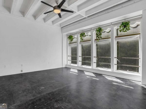 32 Peachtree Street NW, Unit 204, Atlanta, GA 30303