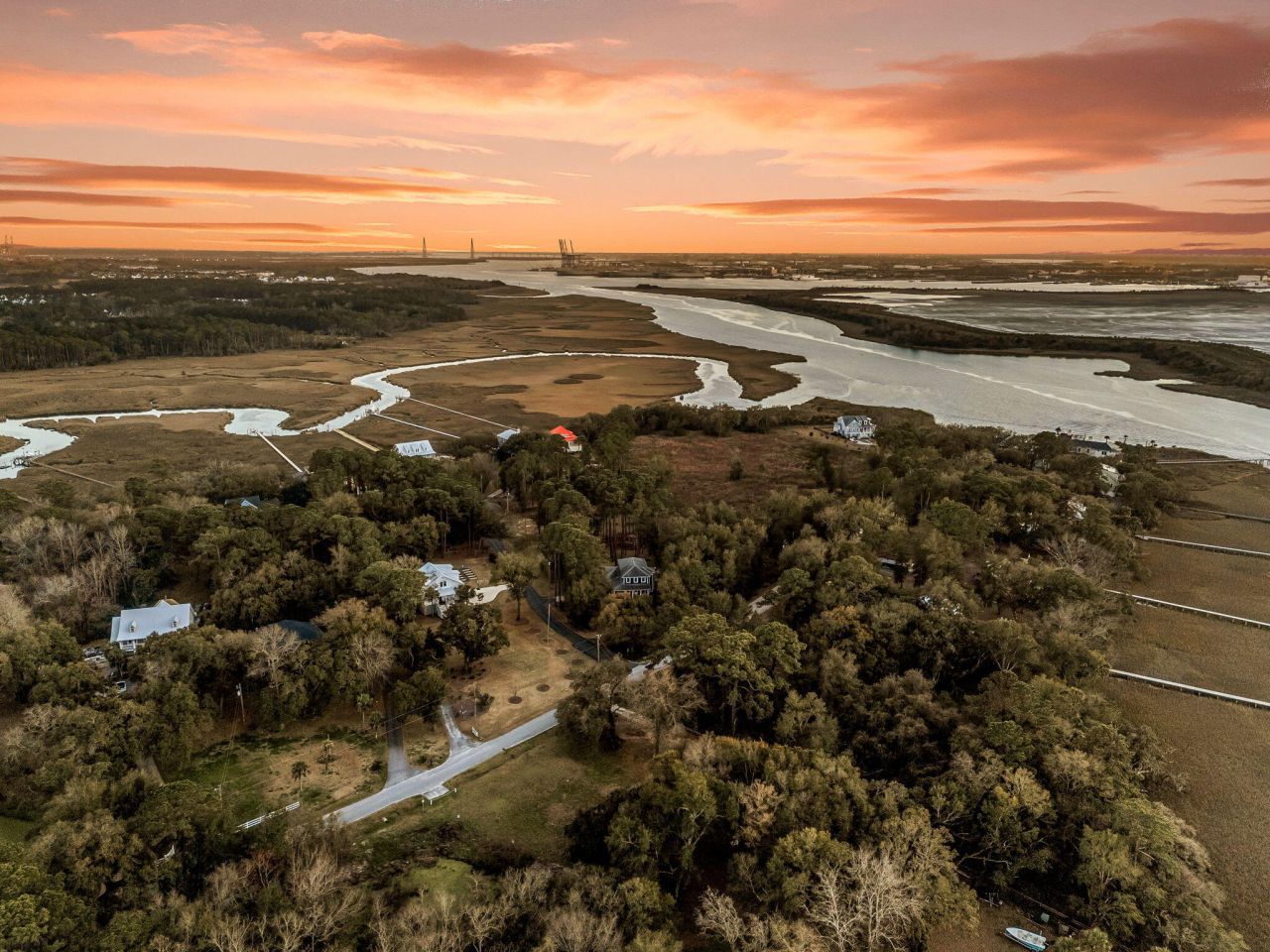 1145 Pinefield Drive Photo 8