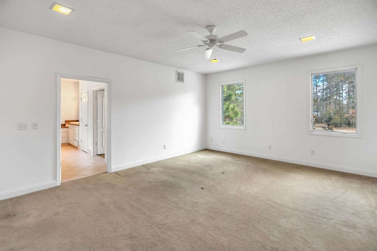 2030 W Lake Shore Drive Photo 31