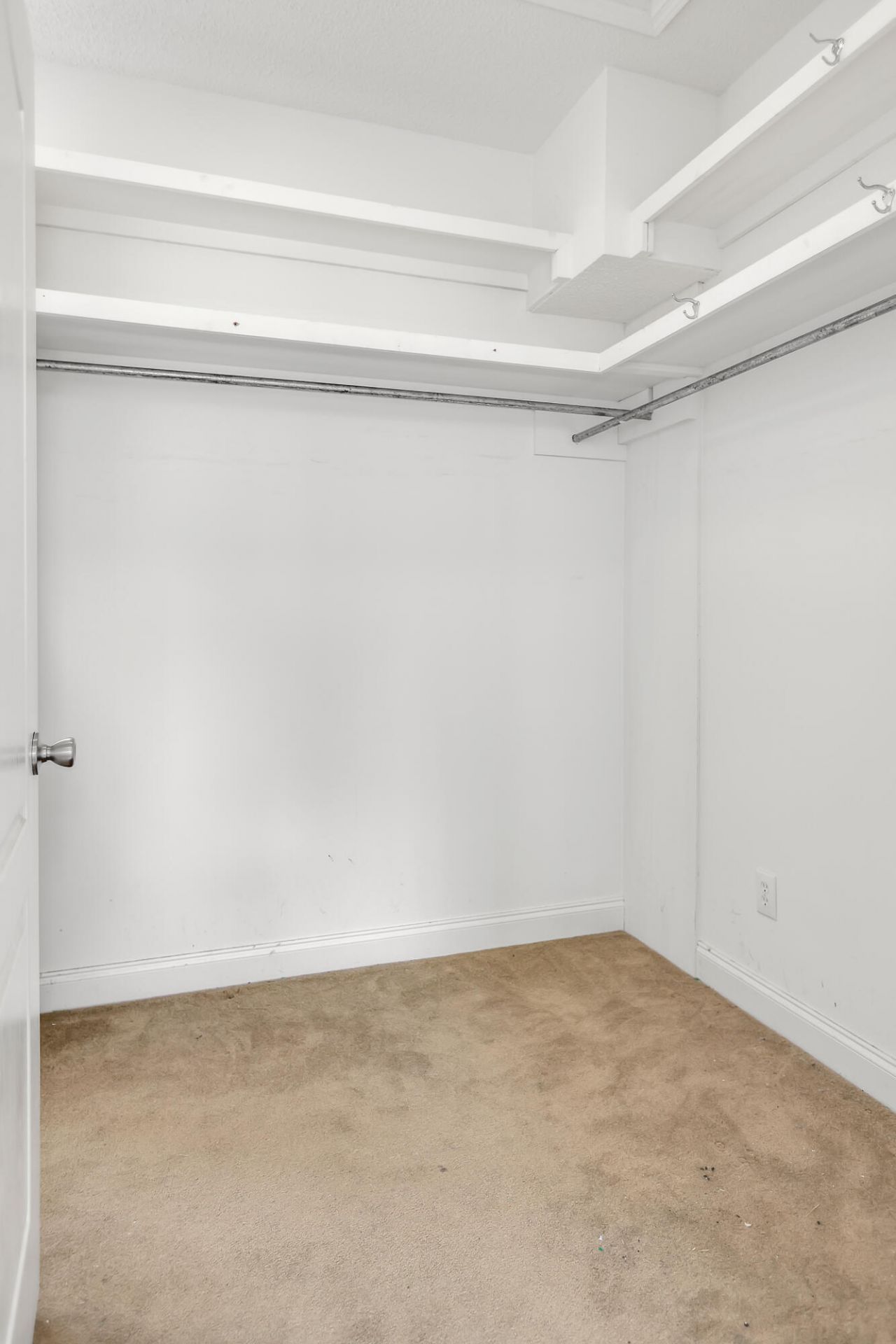 2030 W Lake Shore Drive Photo 37