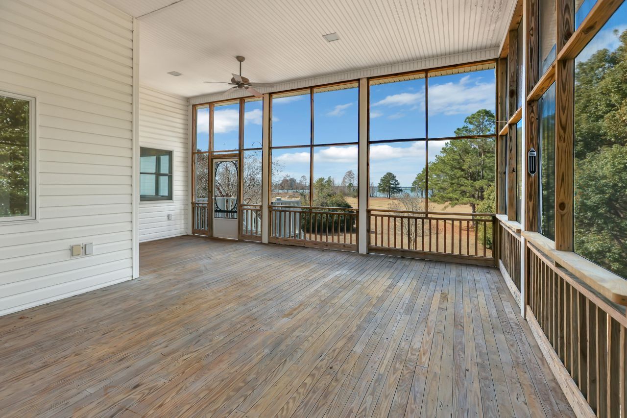 2030 W Lake Shore Drive Photo 39