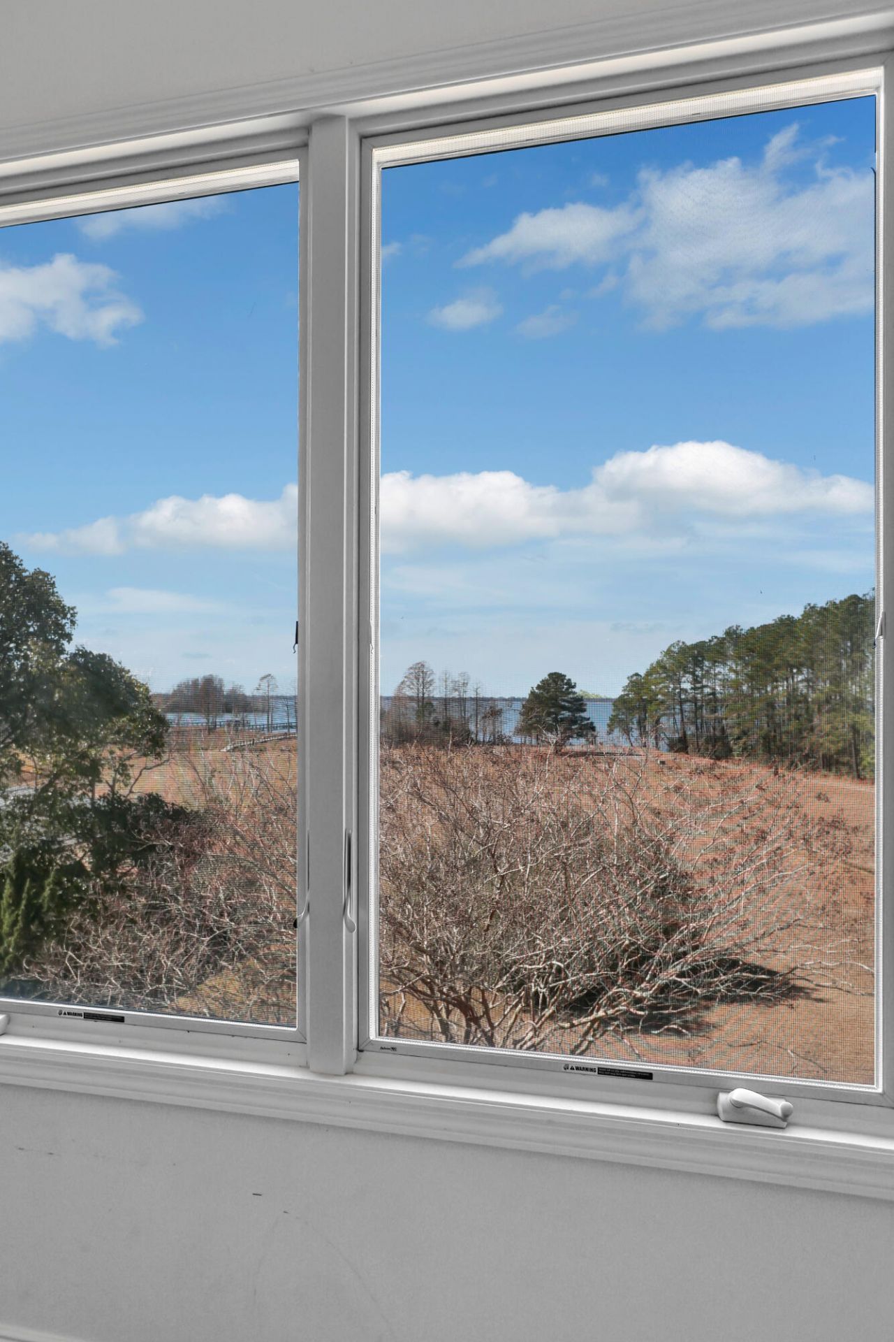 2030 W Lake Shore Drive Photo 44