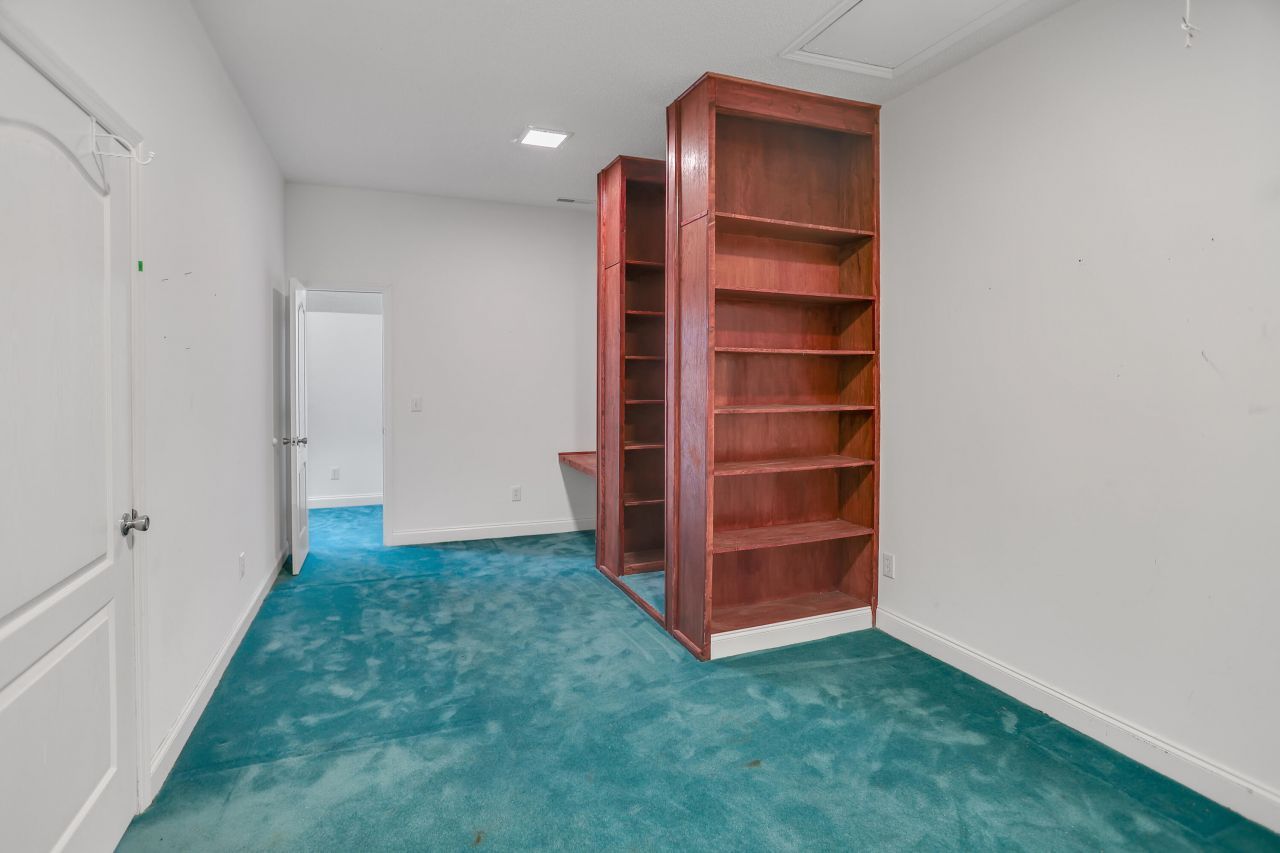 2030 W Lake Shore Drive Photo 48