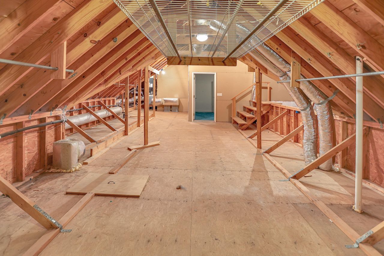 2030 W Lake Shore Drive Photo 51