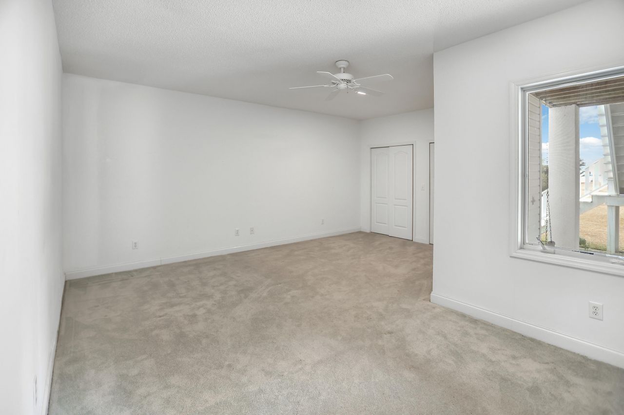 2030 W Lake Shore Drive Photo 62