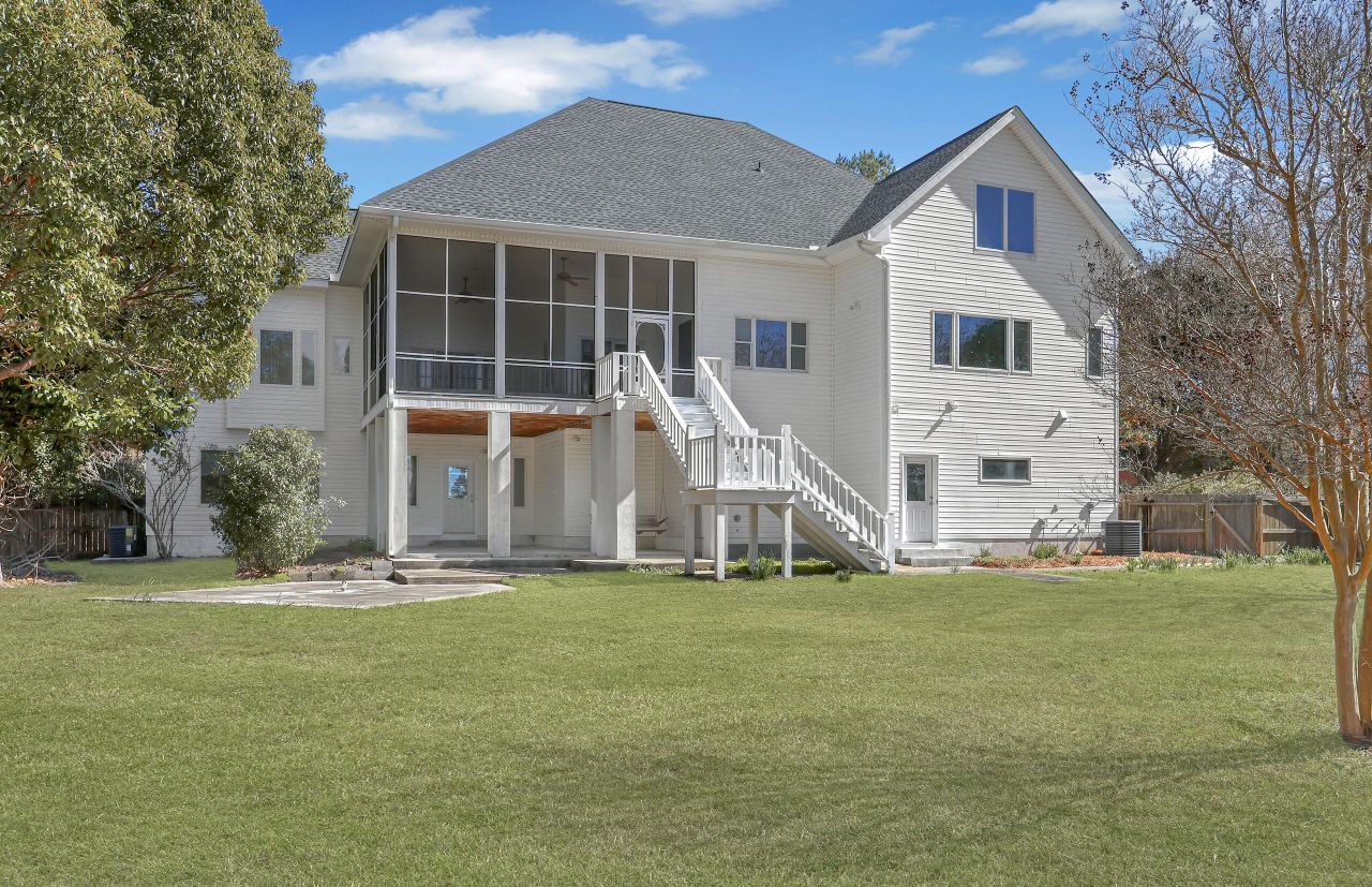 2030 W Lake Shore Drive Photo 72