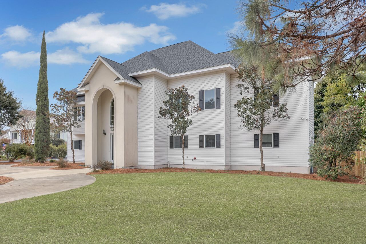 2030 W Lake Shore Drive Photo 75