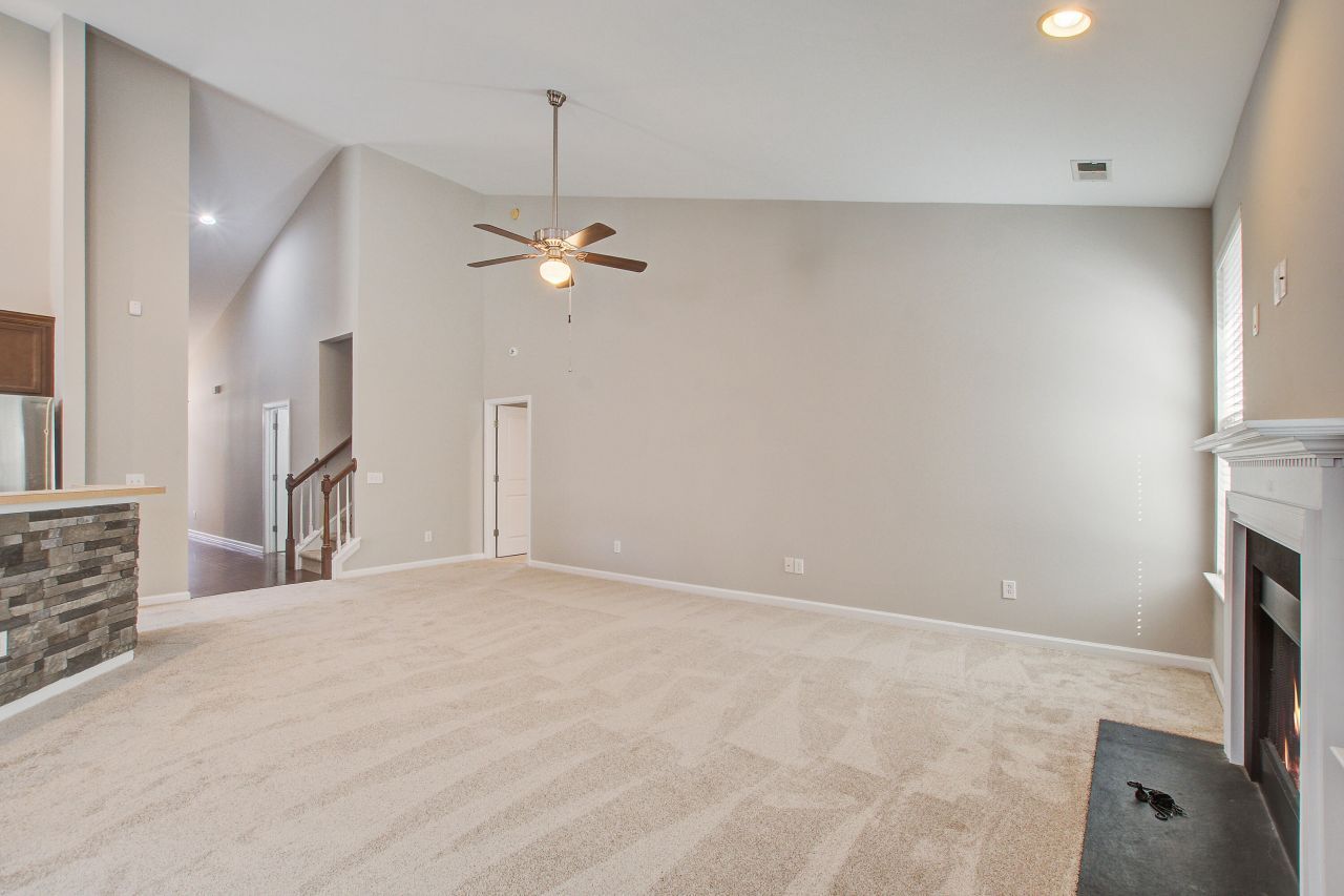 204 Palmetto Village Circle Photo 10