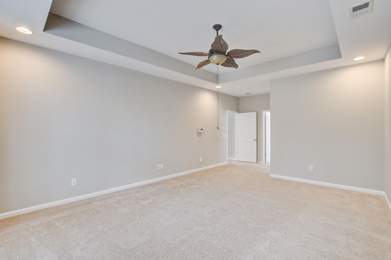 204 Palmetto Village Circle Photo 21