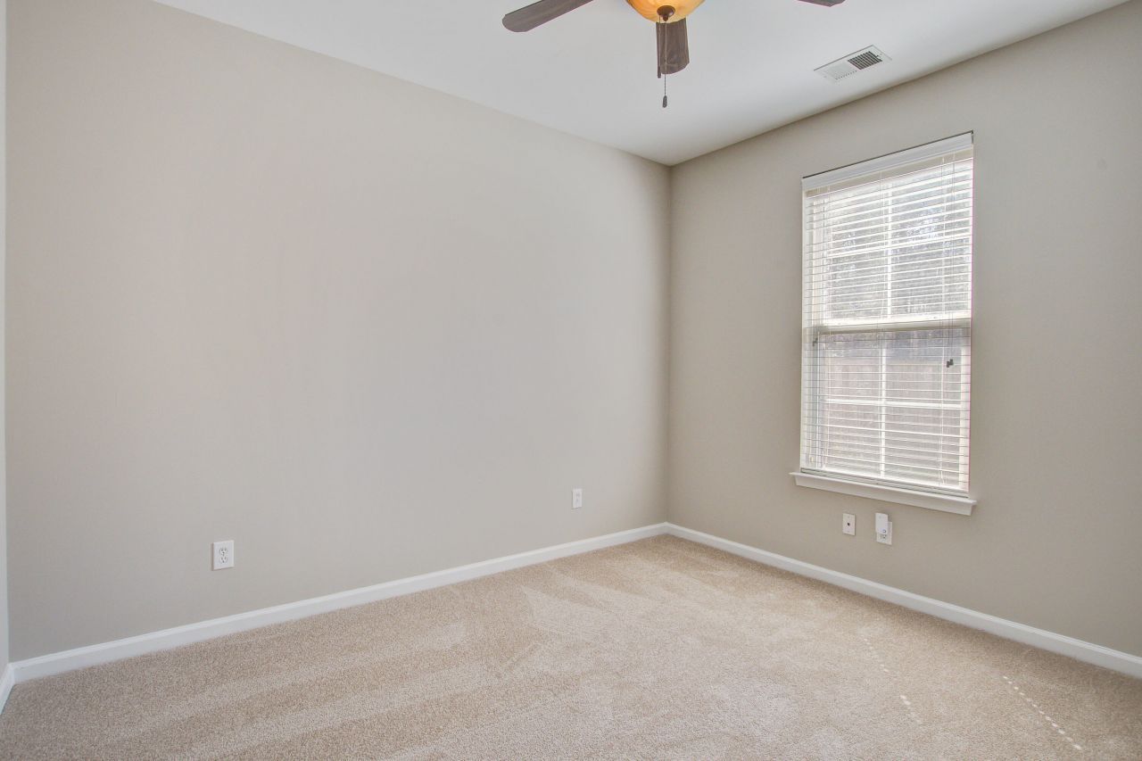 204 Palmetto Village Circle Photo 28