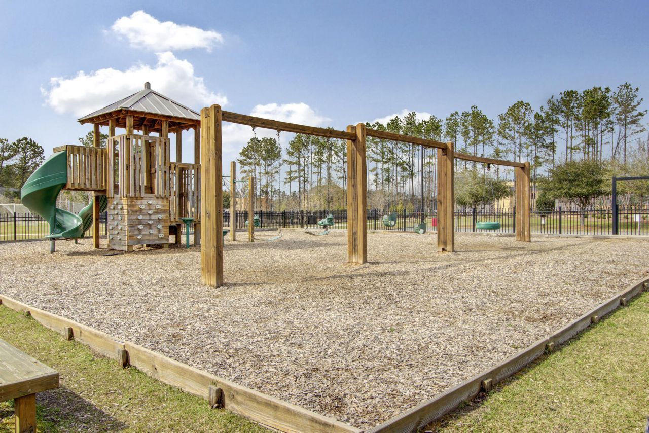 204 Palmetto Village Circle Photo 62