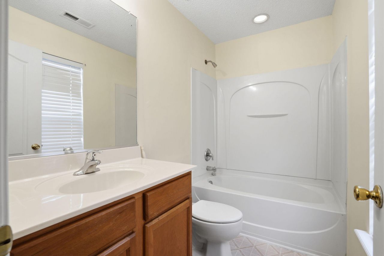 133 Lake Jogassee Drive Photo 16