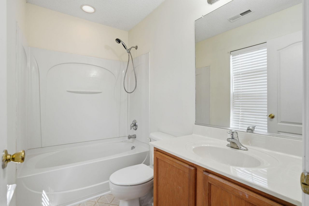 133 Lake Jogassee Drive Photo 20