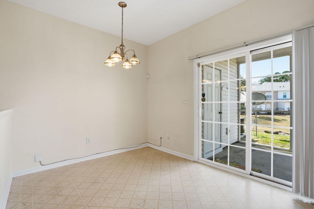 133 Lake Jogassee Drive Photo 9